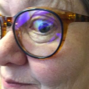 Meet your Posher, Gayle